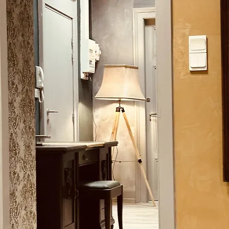 La Mariefacture - Comme Forteresse *