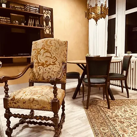 La Mariefacture - Comme Forteresse *